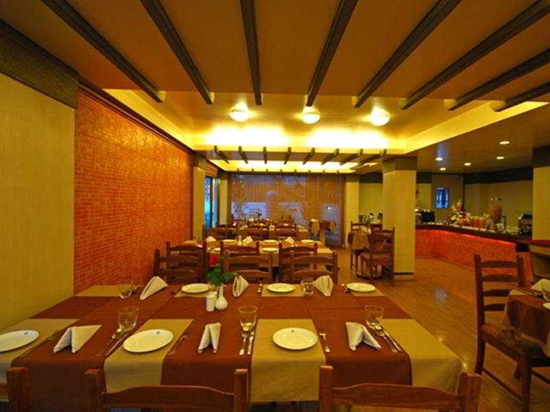 Hotel Park Central Koregaon Park Pune Ngoại thất bức ảnh